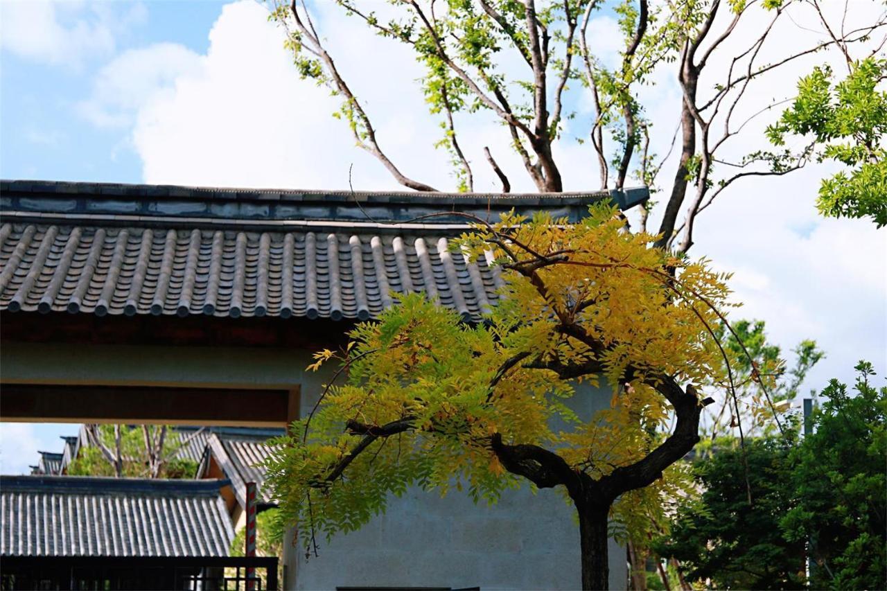 Howard Johnson Jinlin Plaza Lijiang Lijiang  Eksteriør bilde