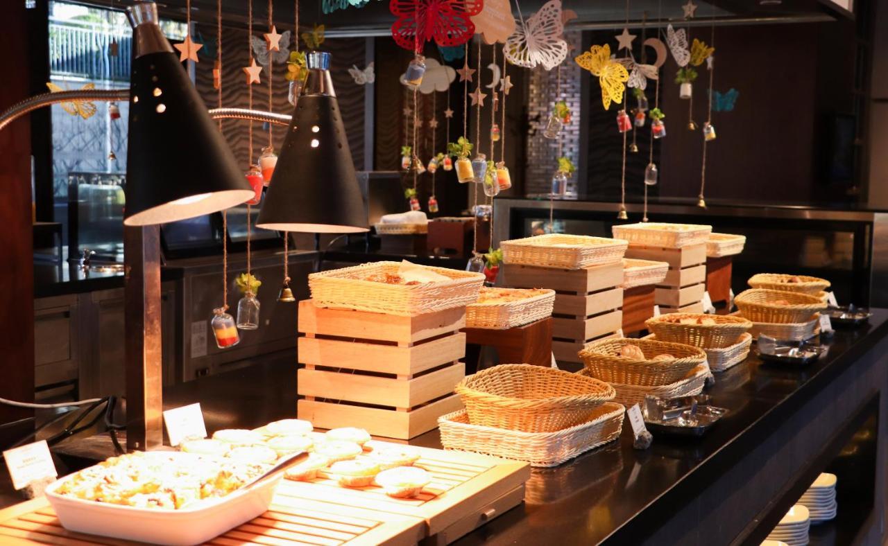 Howard Johnson Jinlin Plaza Lijiang Lijiang  Eksteriør bilde