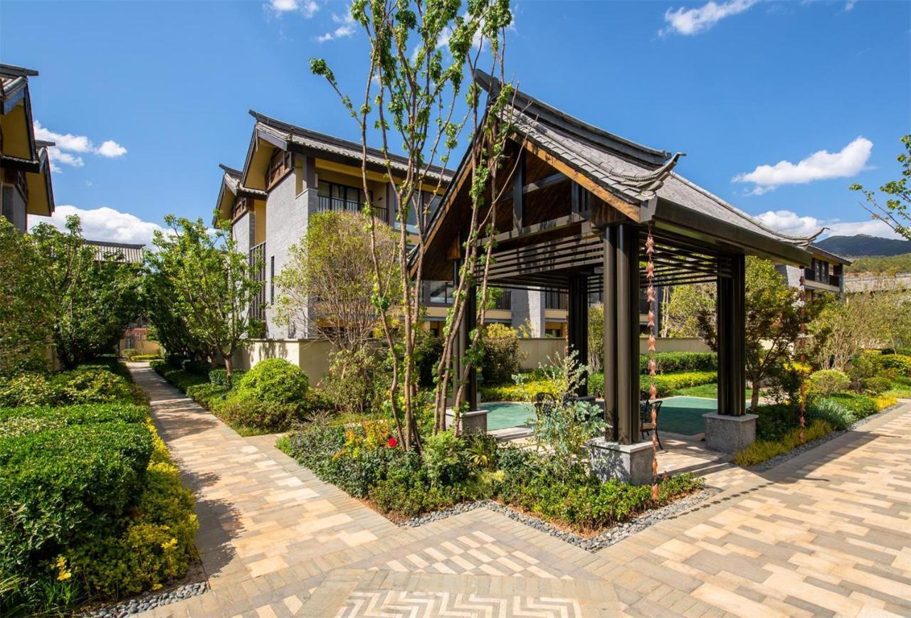 Howard Johnson Jinlin Plaza Lijiang Lijiang  Eksteriør bilde